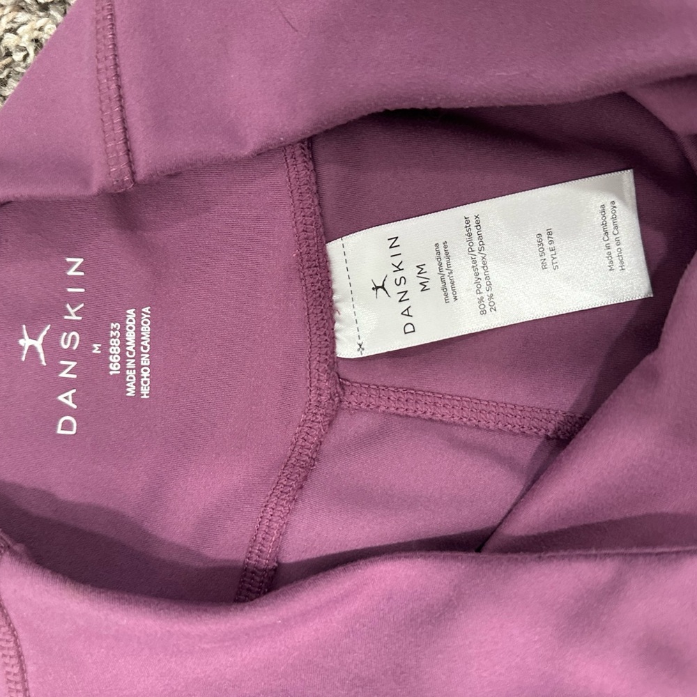 Danskin shorts with pockets